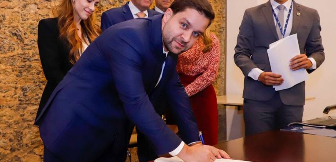 Thiago Pampolha deixa vice-governadoria do RJ e assume vaga no Tribunal de Contas