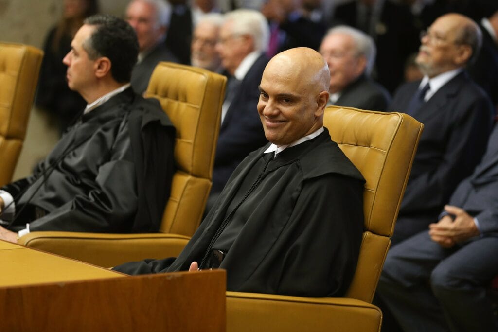 Tensão diplomática Brasil EUA após críticas a Alexandre de Moraes.