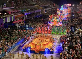 Estado lança editais para financiar blocos e escolas de samba no Carnaval 2026