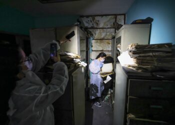 Governo do RJ inicia resgate de documentos históricos no antigo prédio do IML