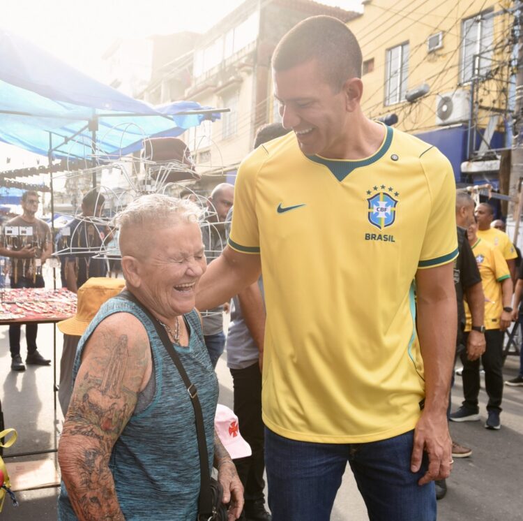 Douglas Ruas defende Rio integrado e com mais oportunidades