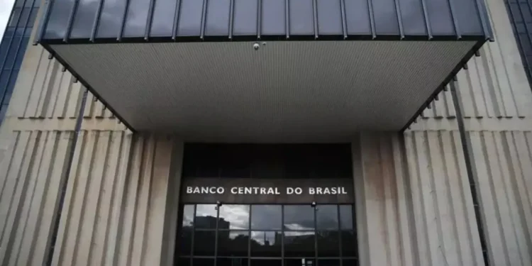 Mercado financeiro eleva previsão da inflação para 5,09% este ano