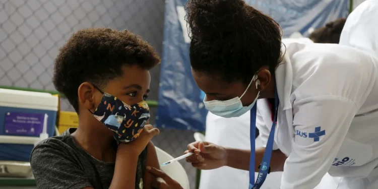 Campanha de Multivacinação começa no Rio e deve atualizar cadernetas de 1,1 milhão de crianças e adolescentes