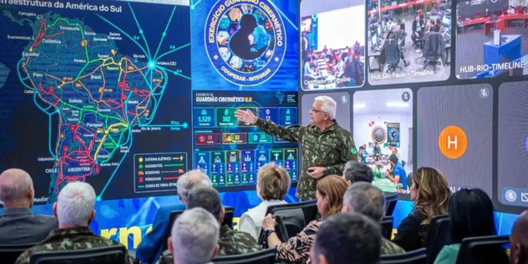 Exército reforça defesa cibernética no Brasil às vésperas das eleições