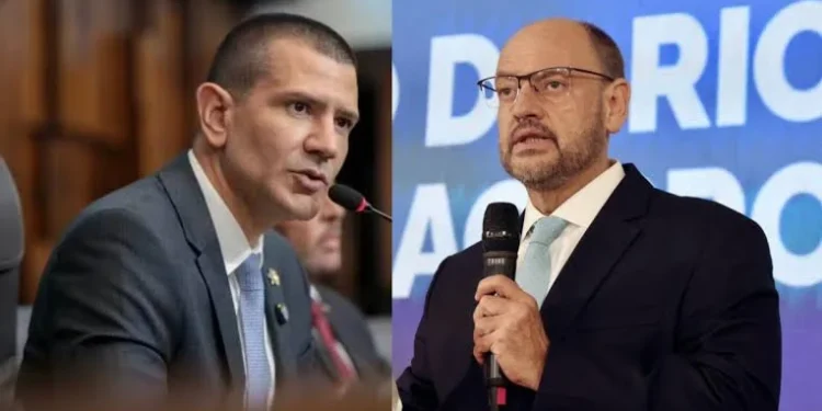 Governador interino oficializa transição para governo de Douglas Ruas no Rio