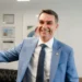 Flávio Bolsonaro defende mudar Constituição mirando o Poder Judiciário