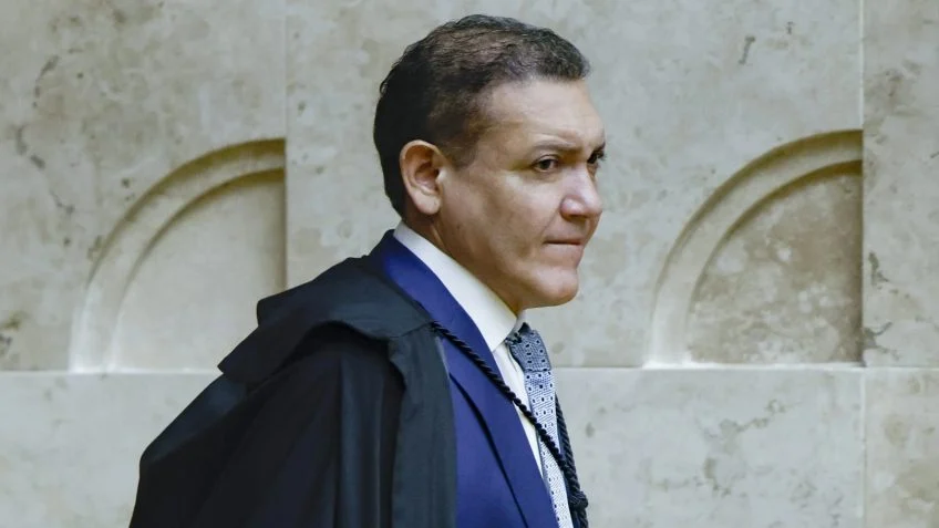 Ministro Kassio Nunes Marques em pronunciamento sobre regras eleitorais no plenário.