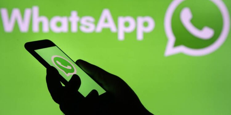 TSE define regras para vincular canal de WhatsApp à campanha eleitoral